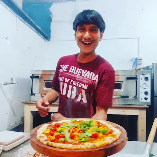 Patrem’s Pizza : Arambol, Goa